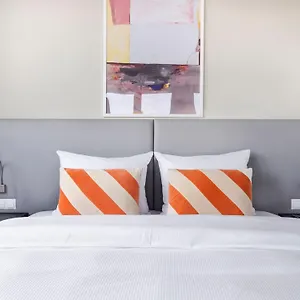 Numa Viktoria Apartahotel