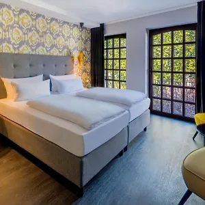 Rugs 4*, Colonia Alemania